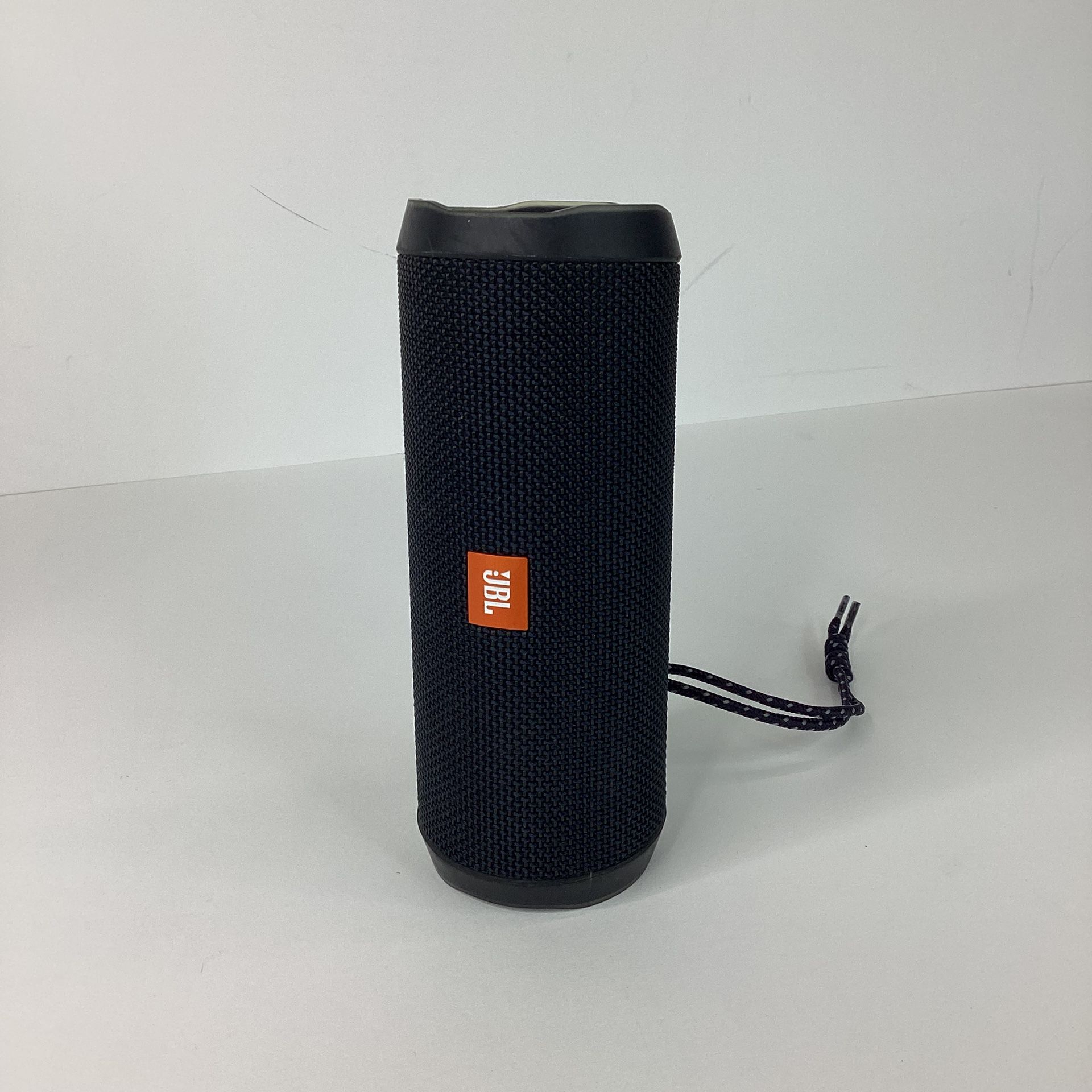 JBL Flip 4 Bluetooth Speaker