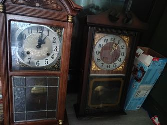Clocks 50 for clock have keys for them