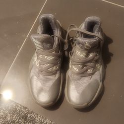 Adidas Harden Volume 4 Sneakers Shoes Size 5.5