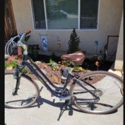 Cruiser Bike Women's Giant Flourish 