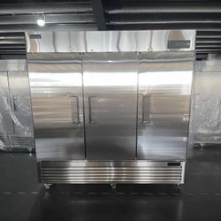 3 Door Stainless Steel Reach In Freezer 