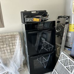 Black Matching Kitchen Appliances Gently Used.