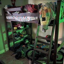 Twin Bed