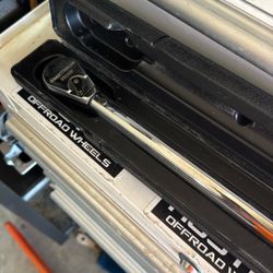 Gear Wrench Torque Wrench New #85066