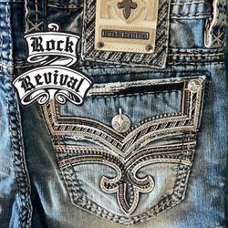 Men’s Size 32x34 Rock Revival Jeans - STRAIGHT FIT - BRAND NEW!!!