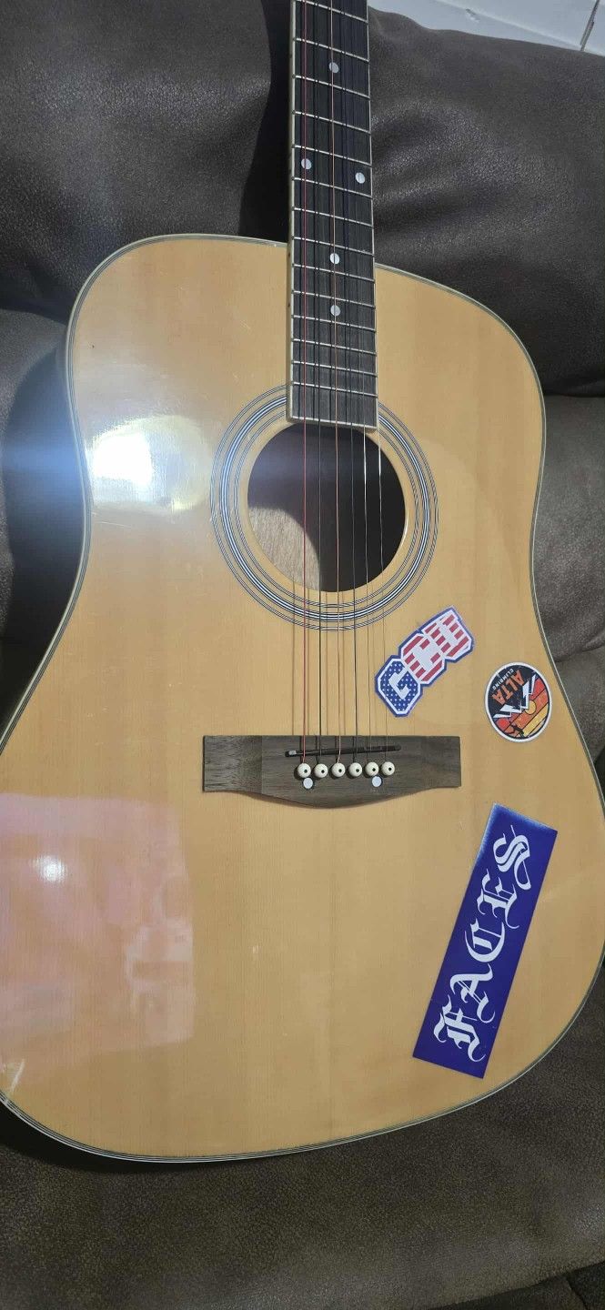 BC ,ACOUSTIC GUITAR  ,FULL SIZE $79