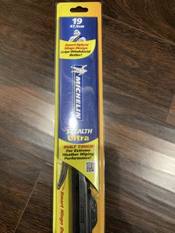 Michelin Windshield Wiper 19”