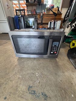 Toshiba Countertop Microwave Stainless Steel