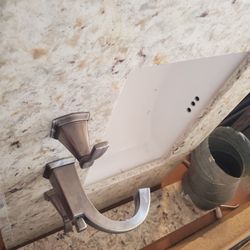 23 X 36.5 White Sink With Quartz Counter Top Faucet Included