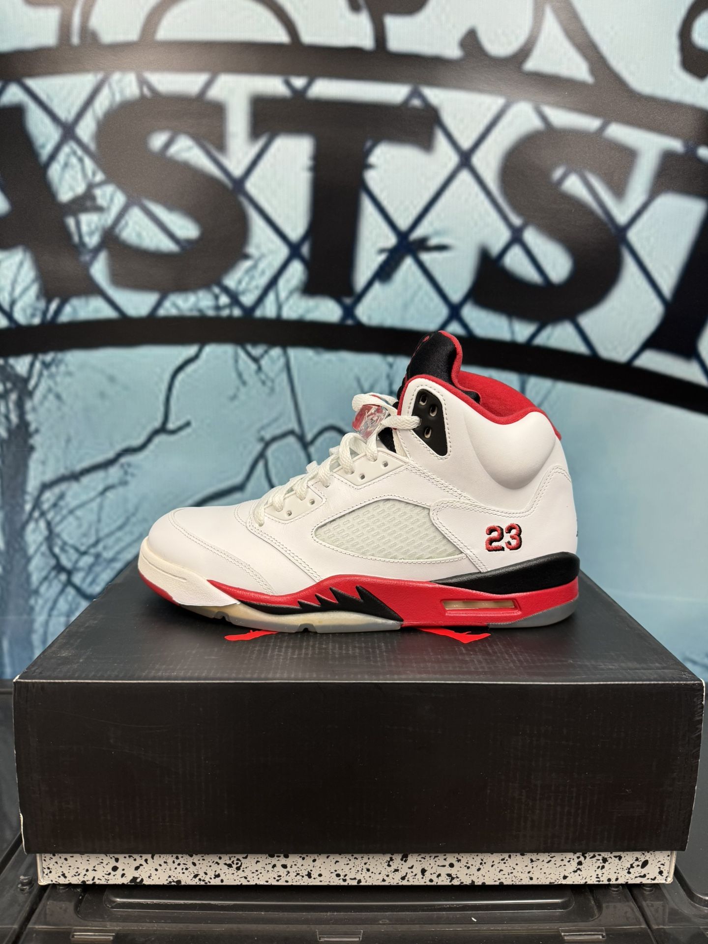 Jordan 5 Retro Fire Red