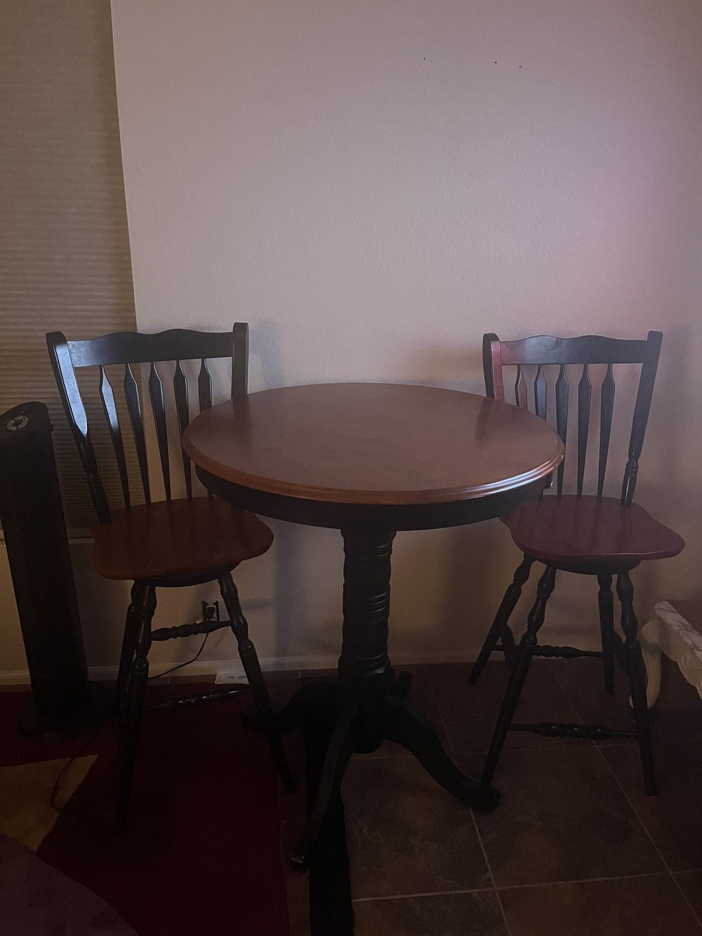 Bistro Table & 2 Chairs