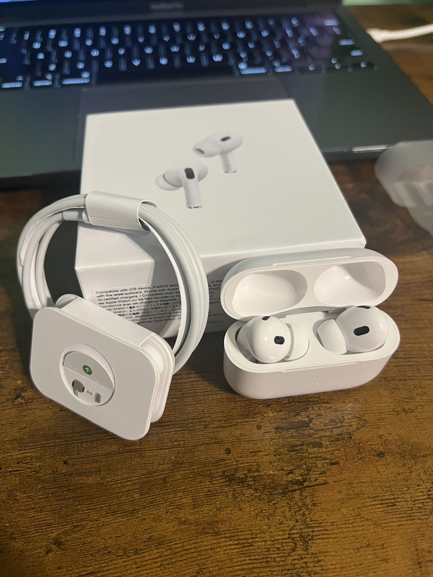 AirPods Pro 2nd Generation with MagSafe Wireless Charging Case (Lightening) **Or Best Offer**