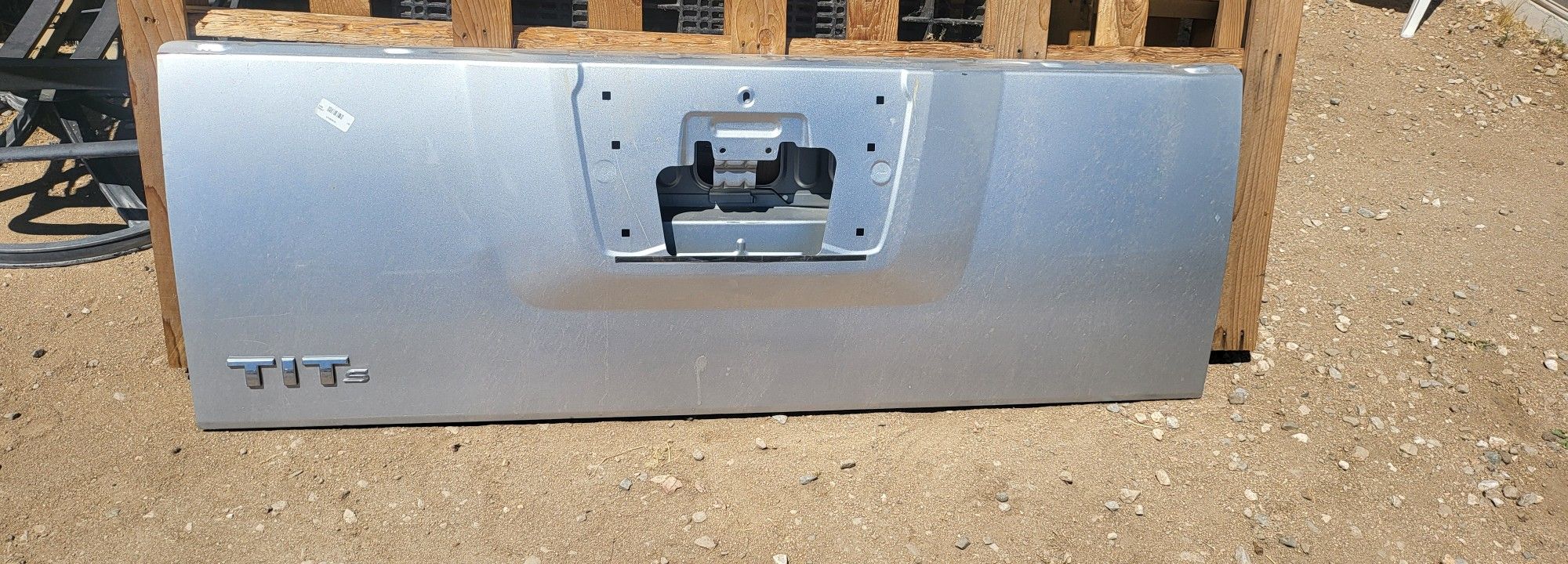 Tail Gate