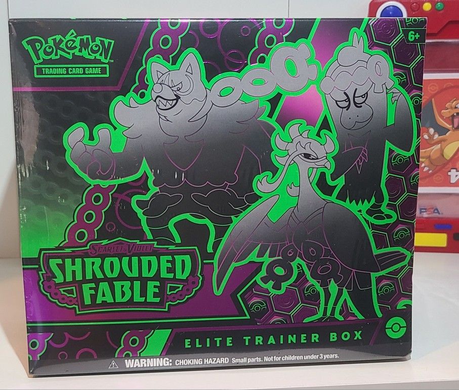 Shrouded Fable Elite Trainer Box