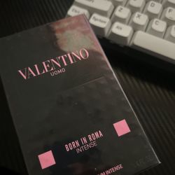 Valentino 