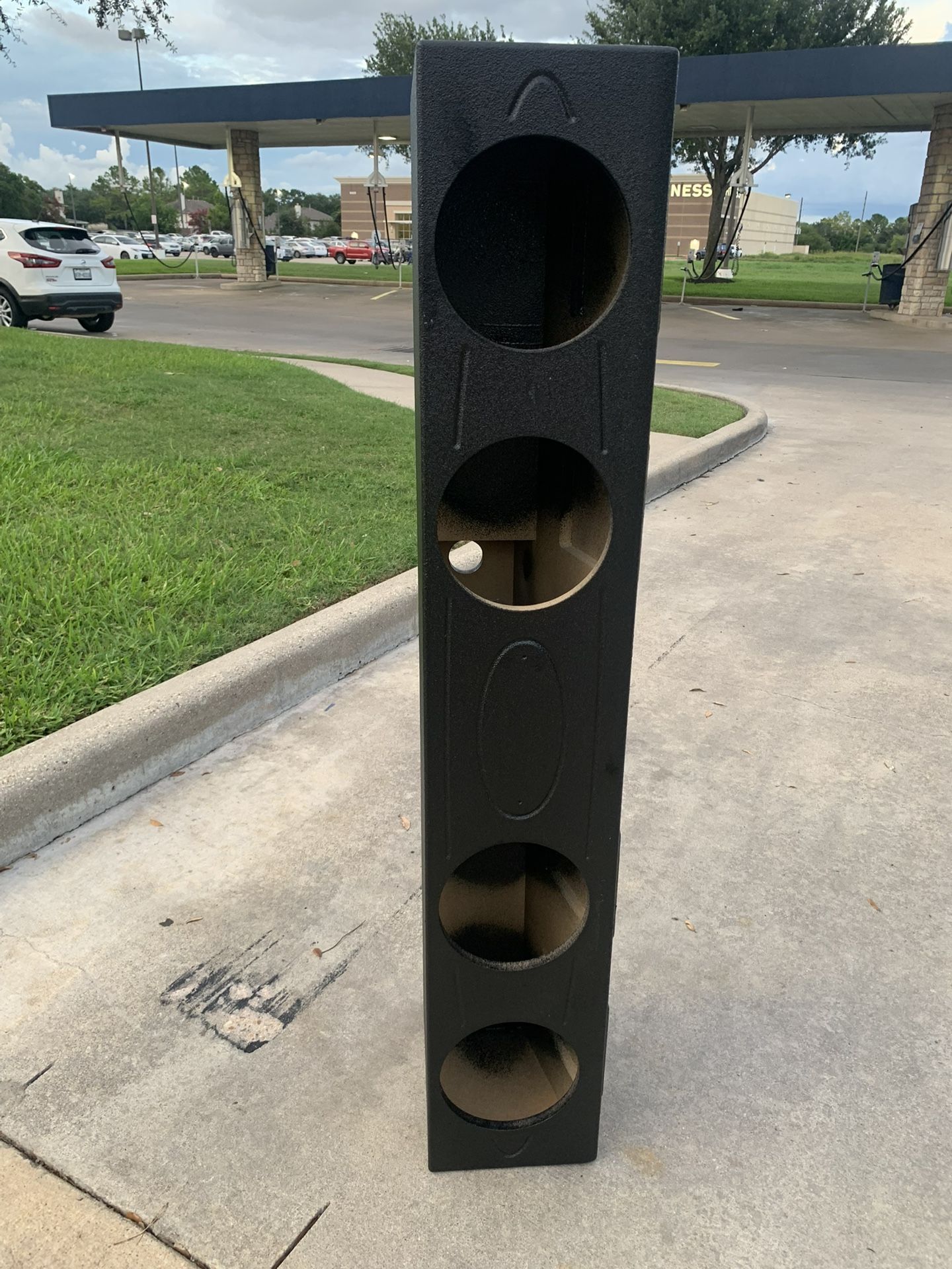 Subwoofer Box For 4 - 8 Inch Subs