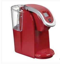Keurig K200 Plus Coffee Maker - 40-oz. - Plastic - Red 50-...