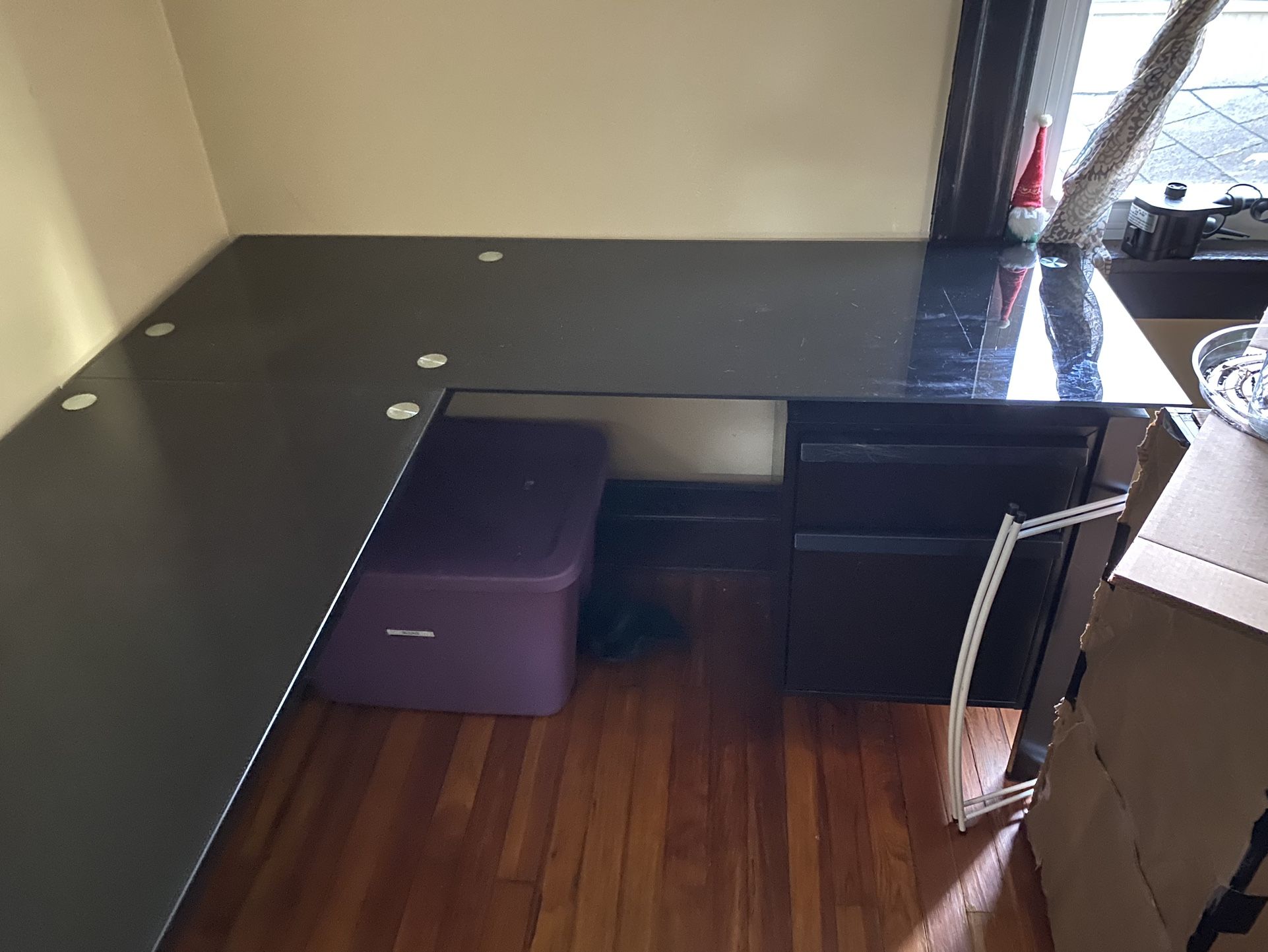 Corner Desk
