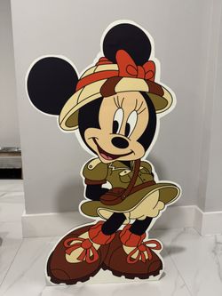 Minnie Mouse Safari