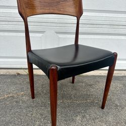 Bernard Petersen Chair