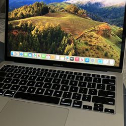 Silver Retina, 13-inch MacBook Air 2020