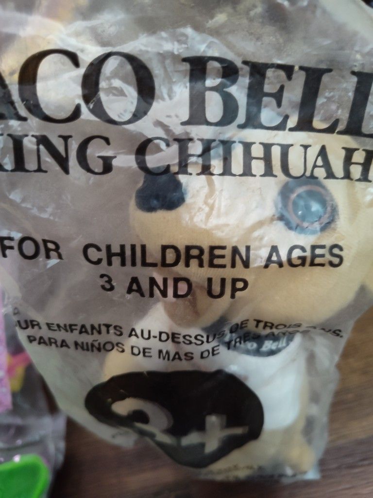 Taco Bell Talking Chihuahua From 1990s