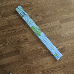 2 Lights 43" LED Fluorescent Tube Light 