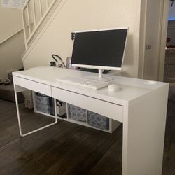 Beautiful white office desk