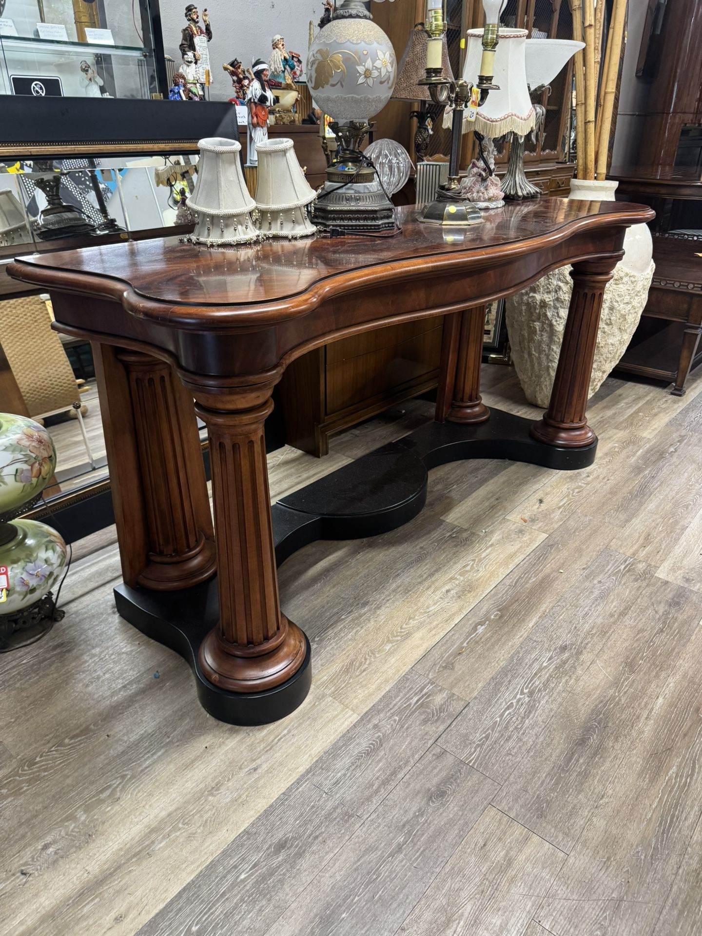 Beautiful Ralph Lauren Neoclassical Flame Mahogany Console Entry Table - 72” x 23” x 35” - Retail over $3500.