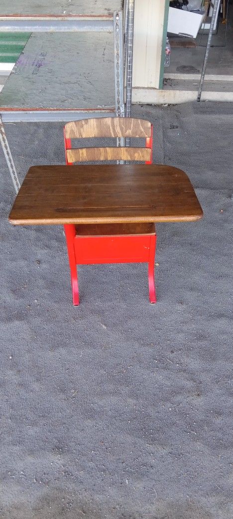 1940 Or50 School Desk 