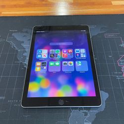 Apple iPad 5 32GB CELLULAR UNLOCKED -Latest iOS compatible!!