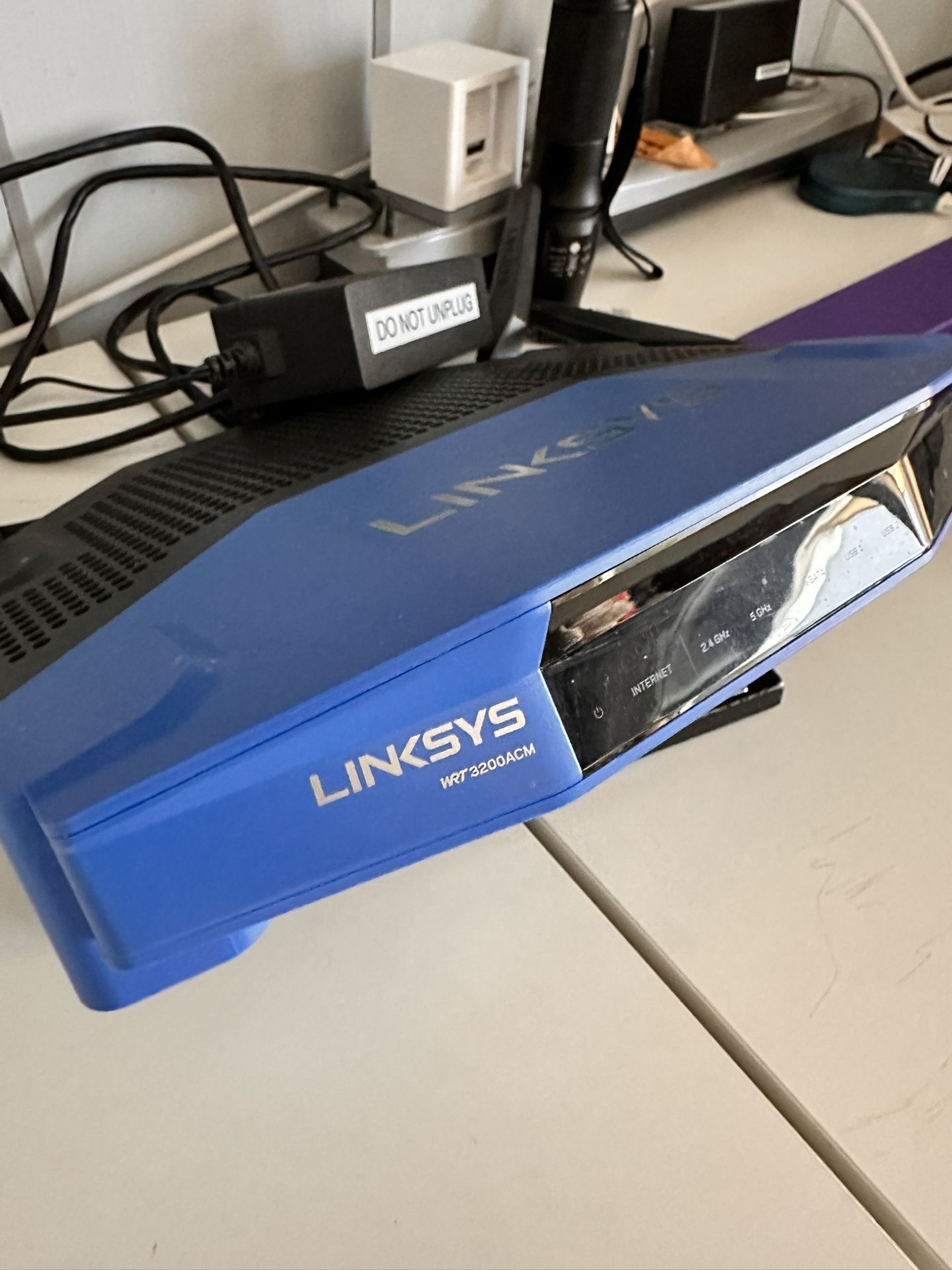Linksys Router WRT3200ACM For ExpressVPN
