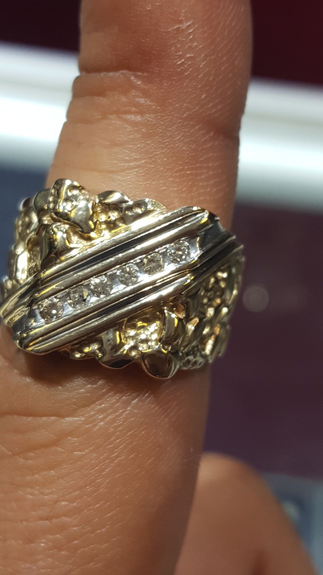 10k diamond nugget ring