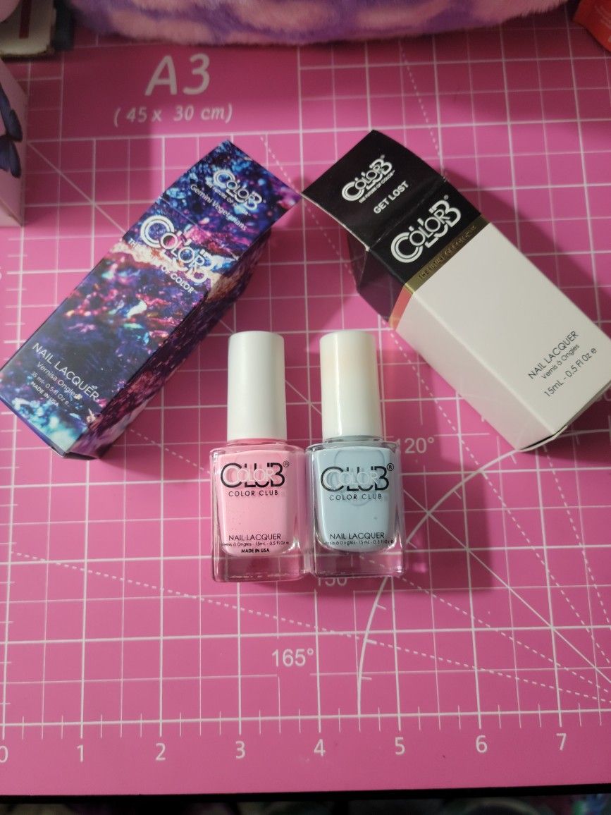 2 x NIB Pastel COLOR CLUB NAIL LACQUERS +8 Freebies
