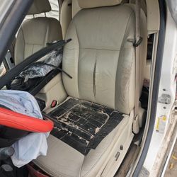 06 Impala SS Seats Set Interior misc parts O.b.o