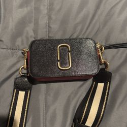 Marc Jacobs Snapshot 