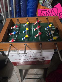 Mesita de footbolitos ,solo $10