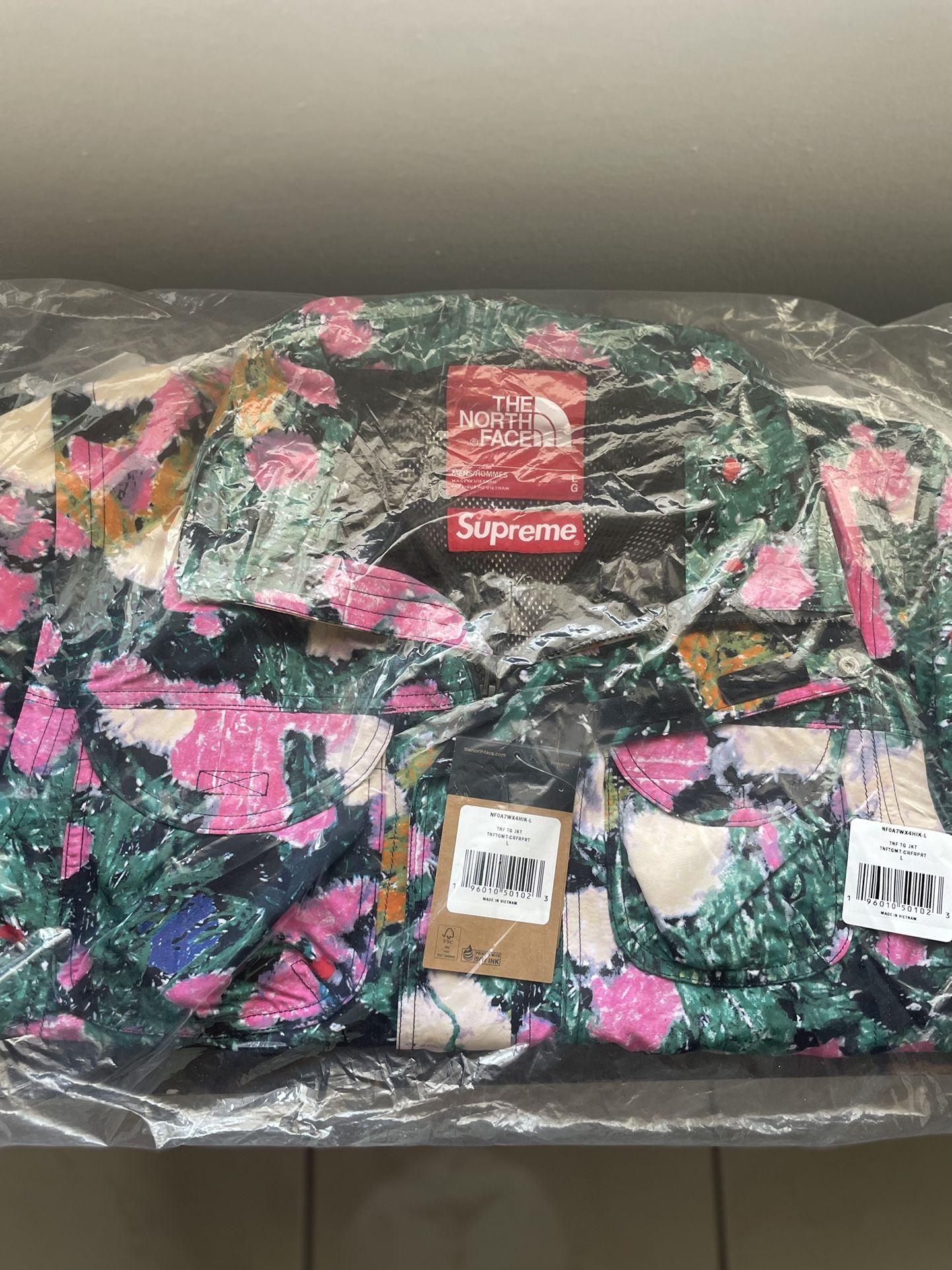 Supreme The North Face Trekking Convertible Jacket 