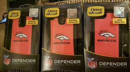 Broncos OtterBox case for iPhone & Android
