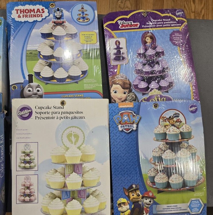Cupcake/treat Stands