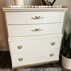 Beautiful MCM Style Chest of Drawers
