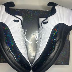 Jordan 12’s / Black & White / 13m/11.5w