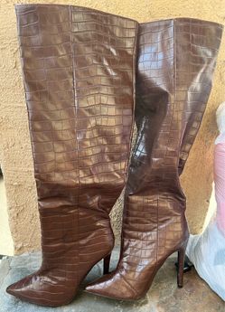 Knee High Brown Heeled Boots
