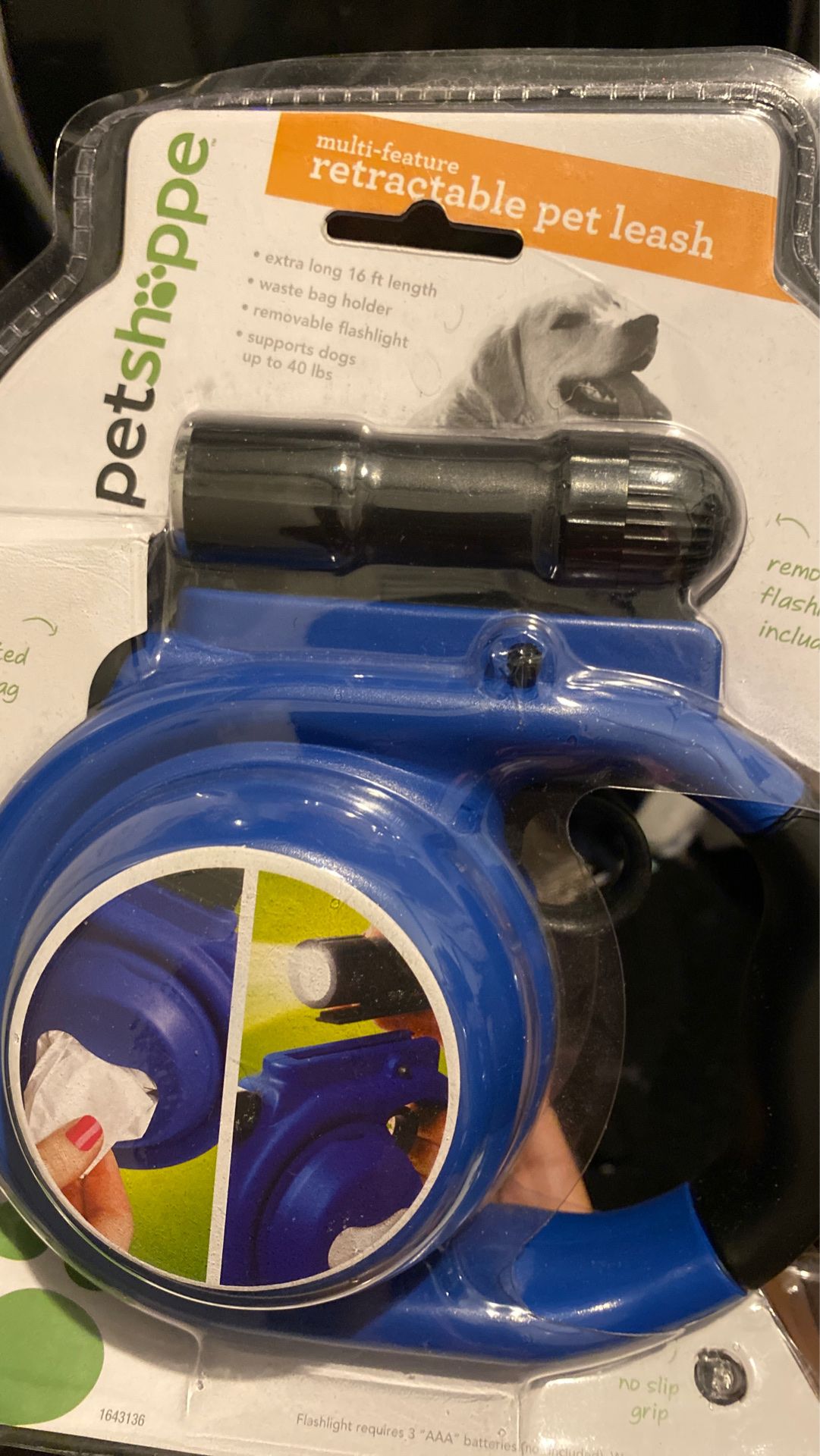 Dog retractable leash