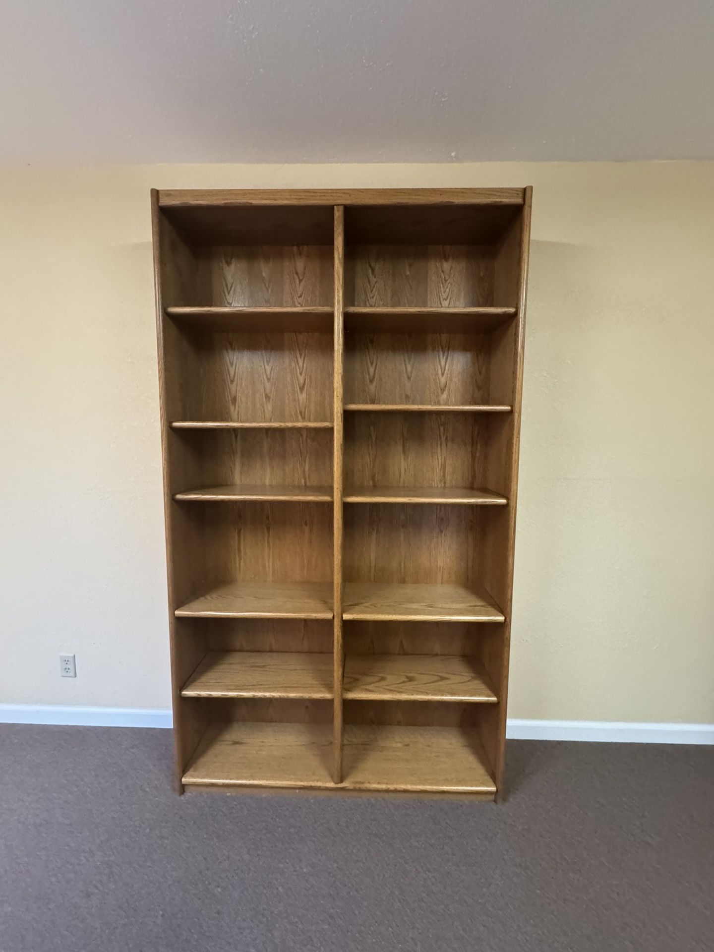 Bookshelve