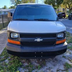 2004 Chevrolet Express