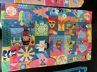 Disney Blankets $40 each (x3) + Giant Mickey bonus