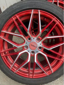 17x9 5x114.3 lug pattern