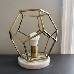 Pentagon Lamp