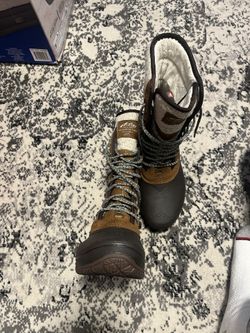 The North Face Backcountry boots, new, $85.00